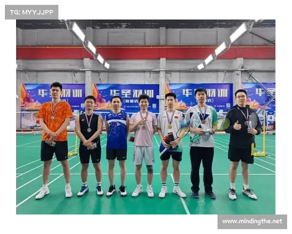 苏州第三届全民羽毛球赛一羽惊鸿3V3混合赛圆满落幕赛事精彩纷呈羽坛新星崭露头角 苏州第三届全民羽毛球赛一羽惊鸿3V3混合赛圆满落幕赛事精彩纷呈羽坛新星崭露头角